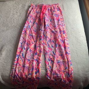 Lilly Pulitzer Pajama Bottoms. Neon Coral/Shell Print. 100% Cotton.